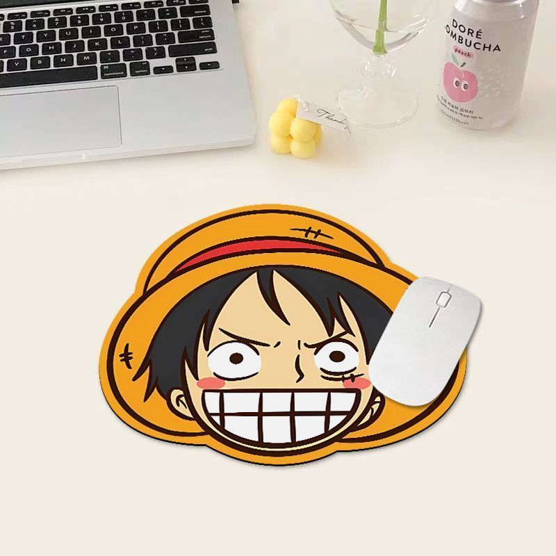 Tablet Cute Accessories - แผ่นรองเมาส์วันพีช ลูฟี่,แผ่นรองโต๊ะคอมพิวเตอร์ขนาดเล็ก, แผ่นรองคีย์บอร์ดทรงกลมกันลื่นสำหรับสำนักงาน, การ์ตูนน่ารัก, ของขวัญสำหรับเพื่อน