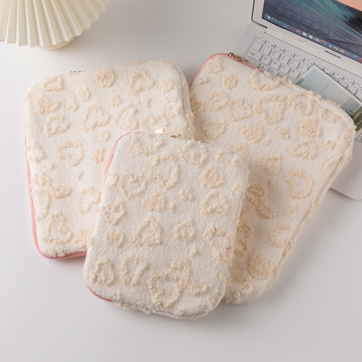 กระเป๋าแล็ปท็อปน่ารักแท็บเล็ต  - Dell Tablet Accessories บทวิจารณ์และราคา